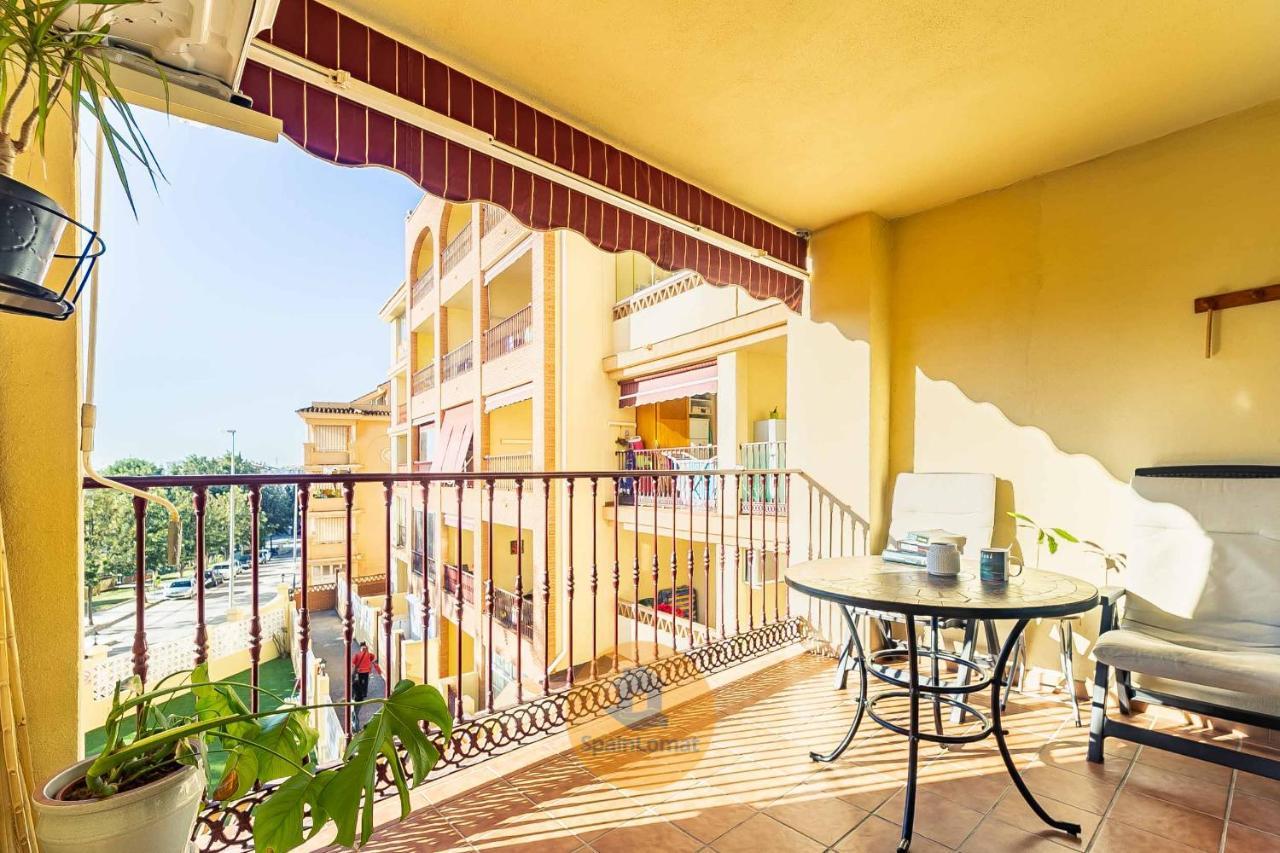 Nice 2 Bedroom Apartment For Family In Los Pacos Fuengirola Exterior photo